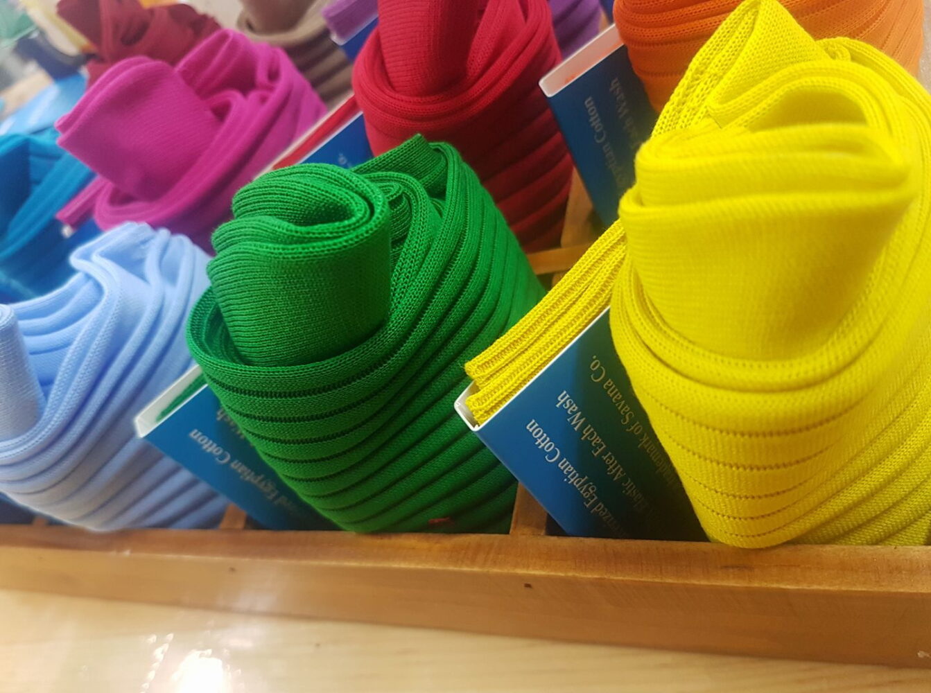 Dużo więcej eleganckich skarpet