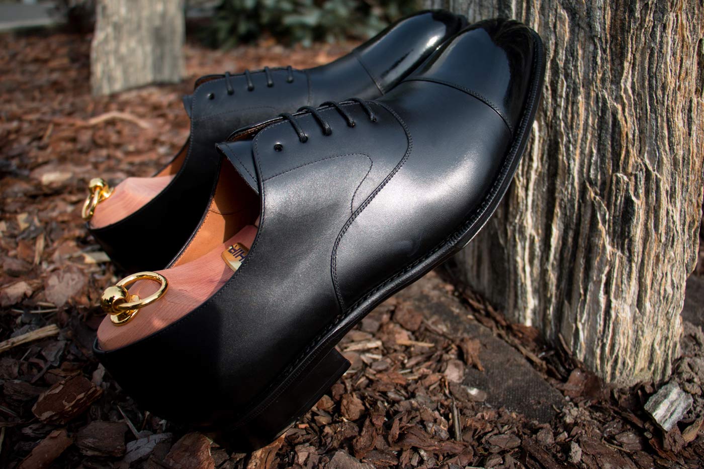 Wyjątkowo Elegancka Wyprzedaż Butów Męskich Goodyear Welted i&nbsp;Luksusowych Skarpet – Nie&nbsp;Przegap Okazji!