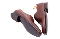 Buty typu cambridge koloru brązowego z najwyższej jakości skóry cielęcej. Patine shoes,buty eleganckie, buty stylowe, buty eleganckie.