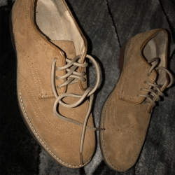 Jasnobrązowe okrągłe sznurowadła do sneakersów. Sznurowadła do Adidas Yeezy boots. Sznurówki do butów do biegania, sznury, lace, laces. Custom, customizacja. Rzemyki, rzemienie. Sznurófki. Sznuruwki. Jasno brązowe sznurówki Lacelab. Jasno brązowe sznurowadła Lace lab.