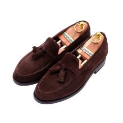 Zamszowe mokasyny TLB Mallorca ETHAN 719 F – klasyczne brązowe loafersy do garnituru lub chinosów.