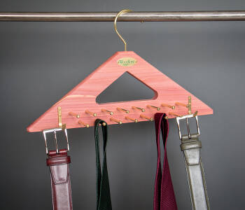 WOODLORE Cedar 30 Tie & 8 Belt Hanger - Cedrowy organizer na krawaty, paski i akcesoria