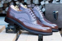 Ciemno brązowe eleganckie stylowe Ciemno brązowe buty klasyczne Yanko brogues cambridge marron 14664 typu brogues.