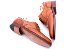 Jasno brązowe eleganckie stylowe jasno brązowe buty klasyczne brogues tlb 527 cambridge cuero typu brogues.