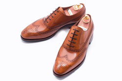 Brogues old england cuero. Jasno Brązowe skórzane luksusowe obuwie eleganckie z ażurkami i dekoracyjnymi zdobieniami biznesowe, biurowe, ślubne, okolicznościowe, gyw, męskie.