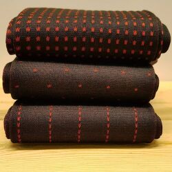 eleganckie ciemnobrązowe w pomarańczowe kropki skarpety męskie viccel knee socks pin dots dark brown orange