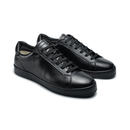 Czarne skórzane sneakersy męskie na gumowej czarnej podeszwie 