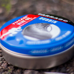 Tłuszcz do pielęgnacji skórzanych butów roboczych, myśliwskich