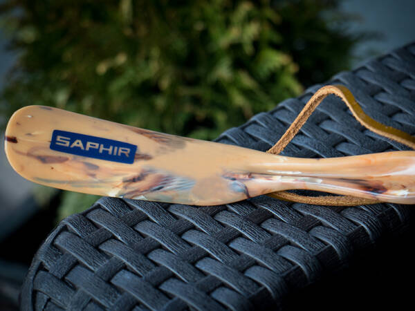 SAPHIR BDC Shoe Horn 18cm - Plastikowa łyżka do butów