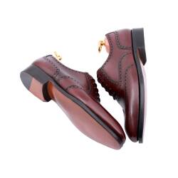 bordowe eleganckie stylowe bordowe buty klasyczne tlb 527 vegano burdeos typu brogues.
