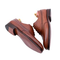 klasyczne jasno brązowe skórzane eleganckie stylowe buty męskie TLB 541 old england medium brown typu brogues na skórzanej podeszwie.