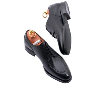 TLB MALLORCA ARTISTA Split Toe 135C F Black Scotch Grain Leather - czarne angielki męskie