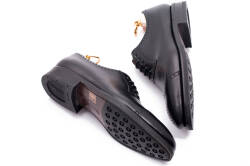 Obuwie szykowne firmy Yank koloru czarnego typu oxford. Yanko shoes, Patine shoes, TLB Mallorca, TLB shoes.