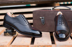 Czarne eleganckie stylowe czarne buty klasyczne Yanko boxcalf negro 14055 typu oxford. Buty eleganckie, stylowe, formalne, okolicznościowe.