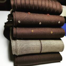 Brązowe podkolanówki męskie, wykonane w 100% z egipskiej bawełny