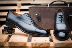 Czarne formalne oraz eleganckie obuwie. Yanko shoes, Patine shoes, obuwie garniturowe, ślubne, okolicznościowe, biznesowe, biurowe.